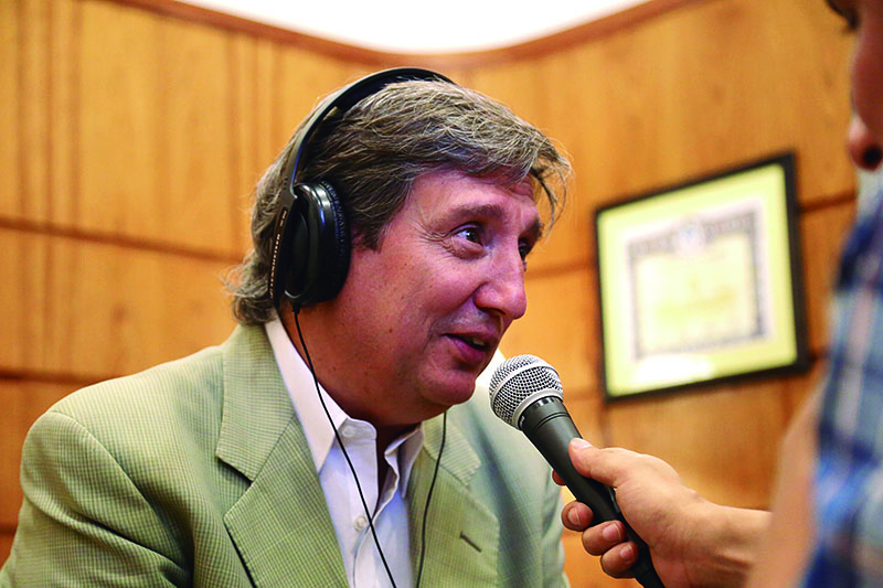 Emir Félix: «he pasado días muy difíciles, pero sentí muy fuerte la presencia de quienes me hicieron llegar su cariño»