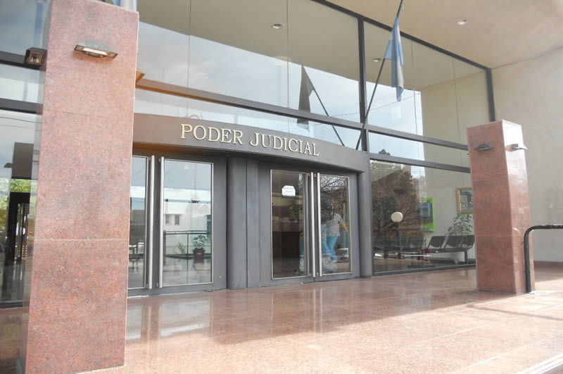 Condenaron a dos hermanos por  causarle graves lesiones a otro hombre