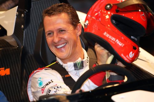Un hombre se metió en la casa de Schumacher y lo fotografió postrado en la cama