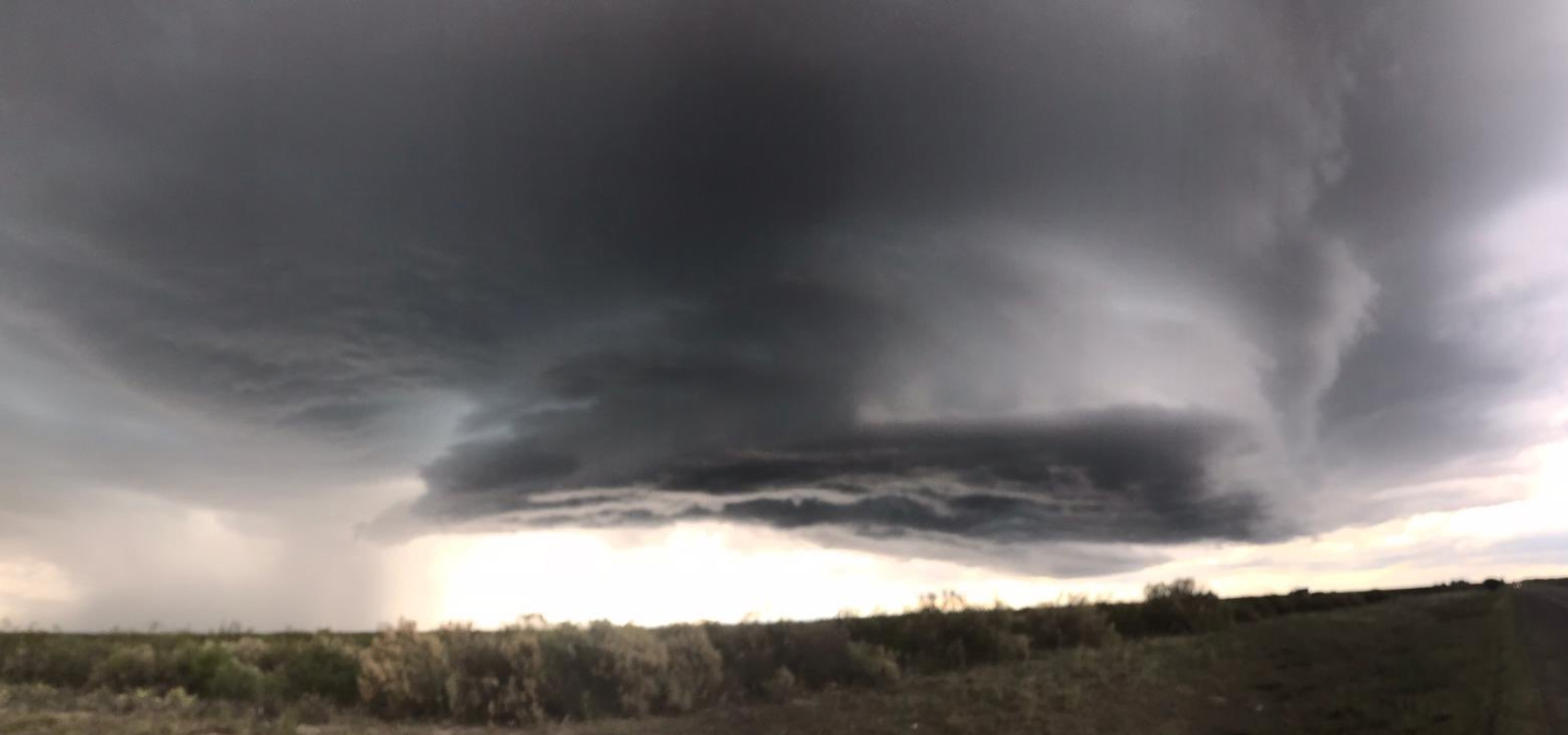 El tiempo estará húmedo, caluroso y con posiblidad de tormentas