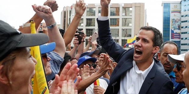 Asamblea paralela: la oposición reeligió a Guaidó al frente del parlamento venezolano
