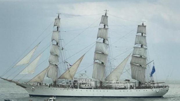 La Fragata Libertad amarró en Mar del Plata después de 5 meses de navegación