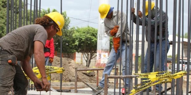 El Gobierno oficializó el aumento de 4.000 pesos para trabajadores del sector privado
