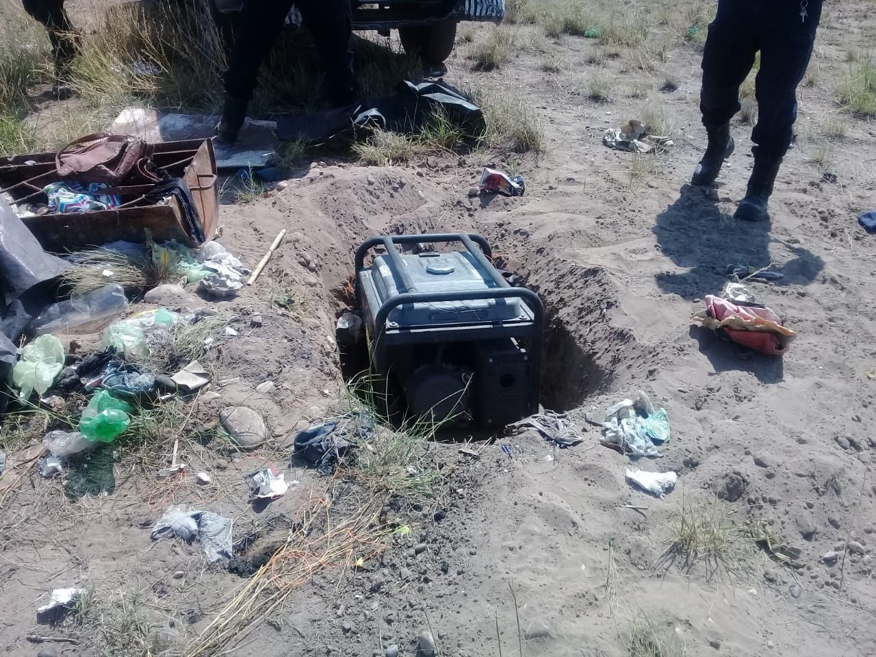 Robo, detenidos y armas  secuestradas en Las Paredes