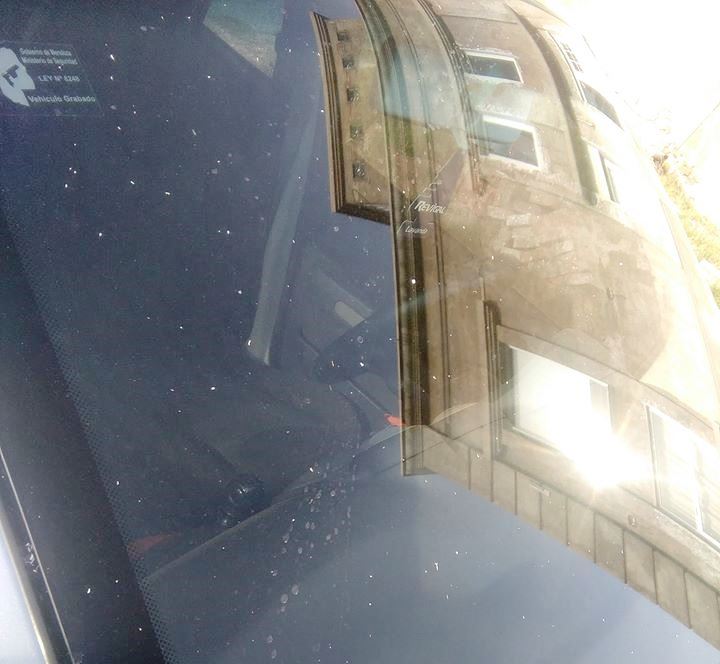 “Notamos las cenizas de los incendios  australianos arriba de nuestro auto”