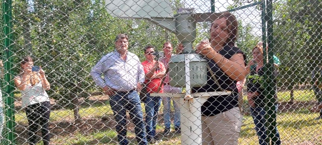 Instalaron el primer “cazaesporas”  de la provincia en Alvear