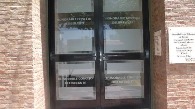 Tunuyán: un concejal pidió el congelamiento de sueldos y tasas municipales