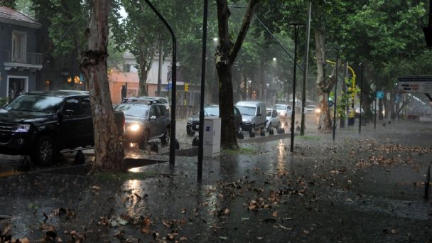 Alerta por tormentas eléctricas con granizo para esta tarde