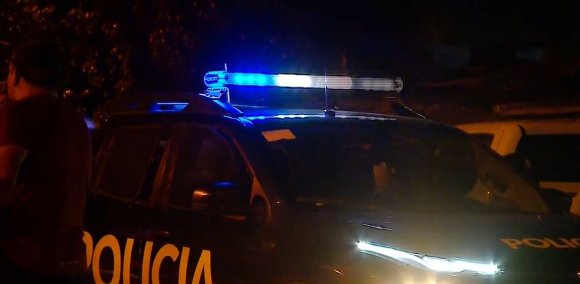 Luján de Cuyo: pinchó una rueda y cuando bajó del auto fue asaltada