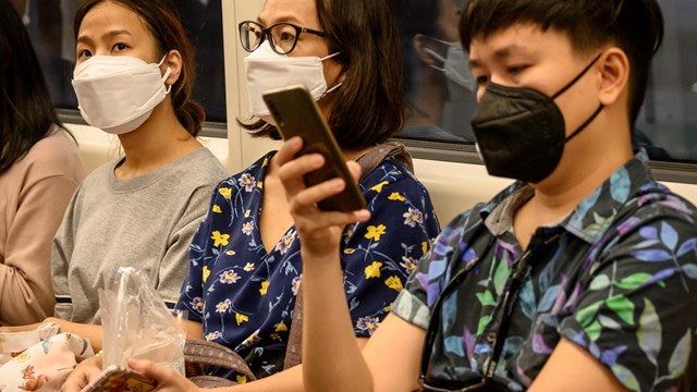 Facebook prohíbe los anuncios engañosos sobre coronavirus en la red social