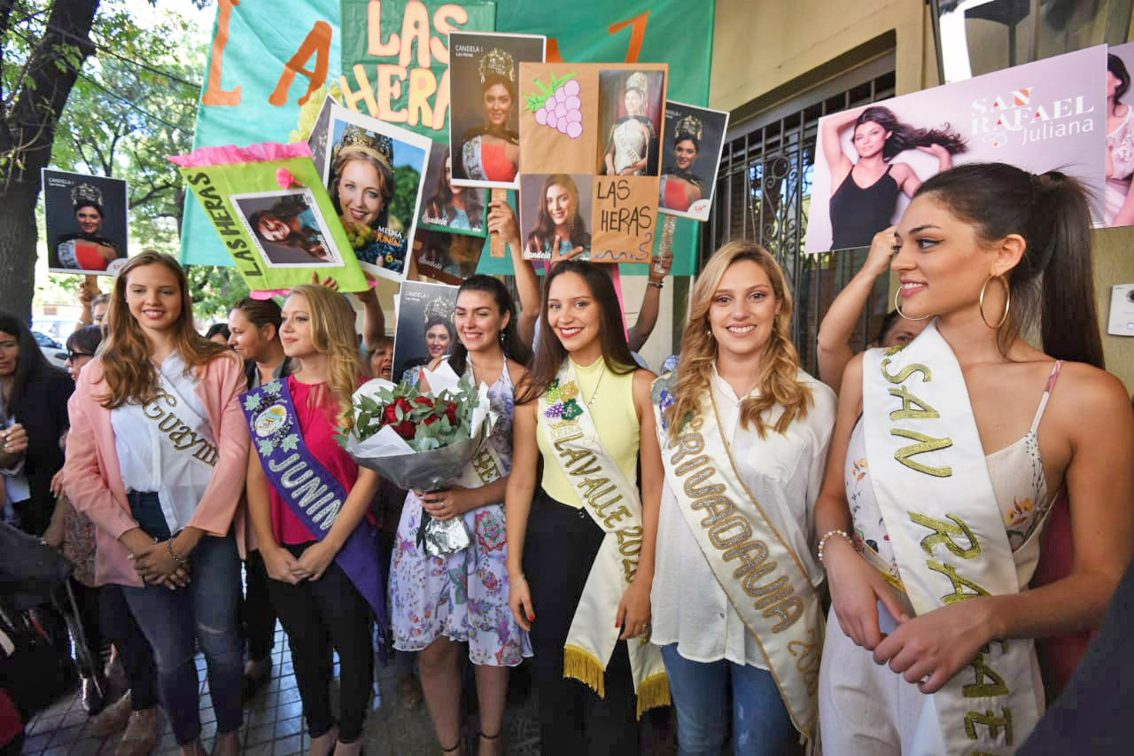 Juliana empezó la “convivencia real”  junto al resto de las soberanas vendimiales