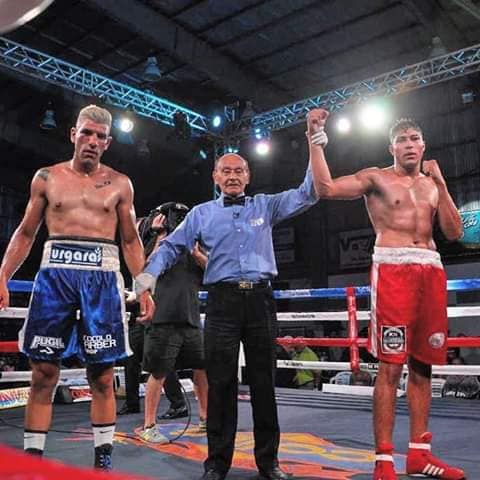 Triunfo de Nelson Rosález por nocaut frente a Juan Cruz Cacheiro en Buenos Aires