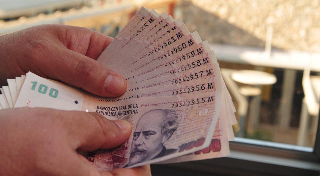 Según el Indec los salarios subieron un 40,9% en 2019