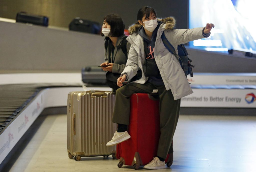 París: el coronavirus se cobró su primera víctima en Europa