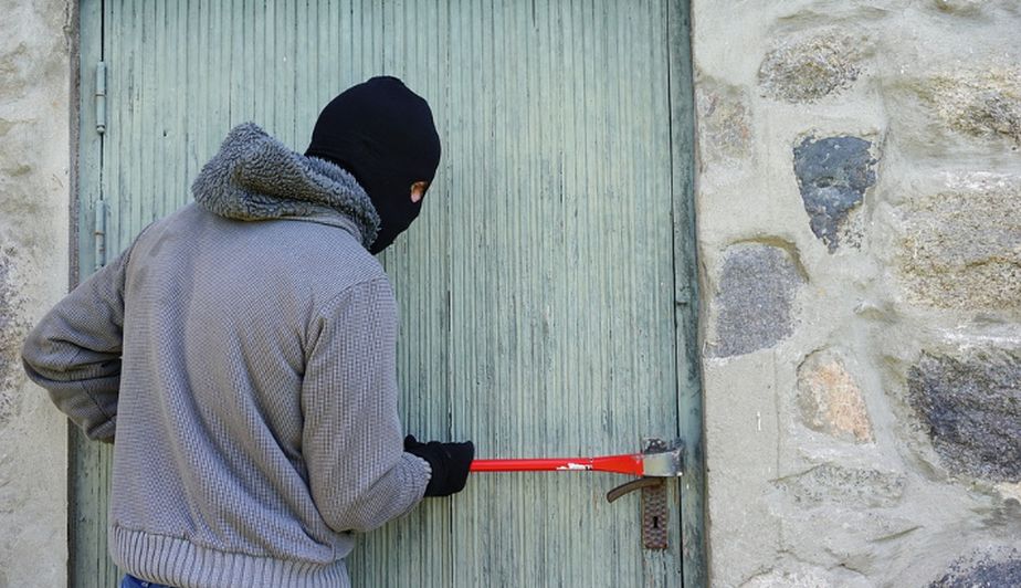 Nuevamente,  robaron en dos viviendas mientras no estaban los dueños