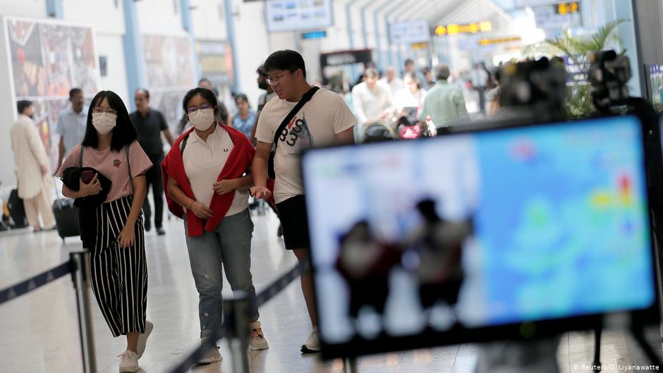 En pleno centro, obligan a turistas extranjeros al cumplimiento de la cuarentena