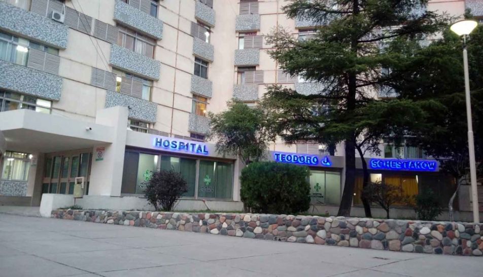 Estaban en un cumpleaños, discutieron y uno terminó apuñalado