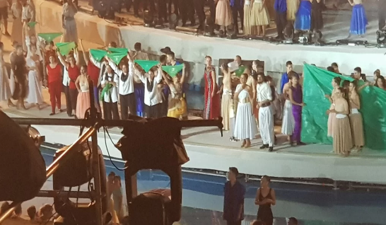 Reclamo de artistas en Vendimia: “No es un espacio para hacer esas manifestaciones y fue repudiado por el público”