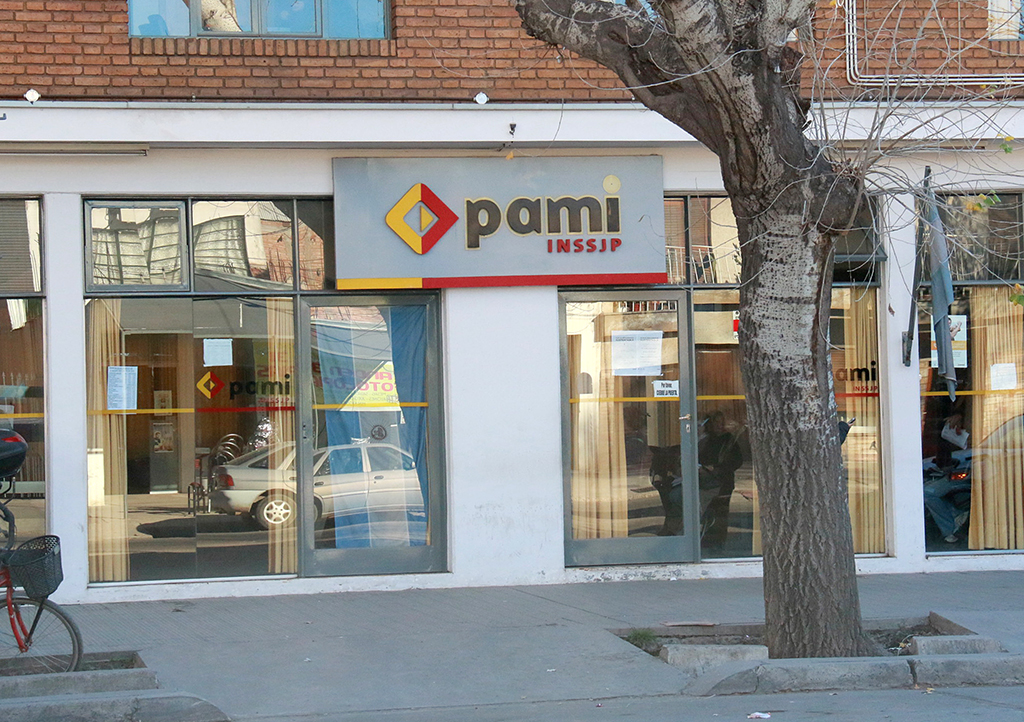 El PAMI sigue prestando servicios  a sus afiliados en medio de la pandemia