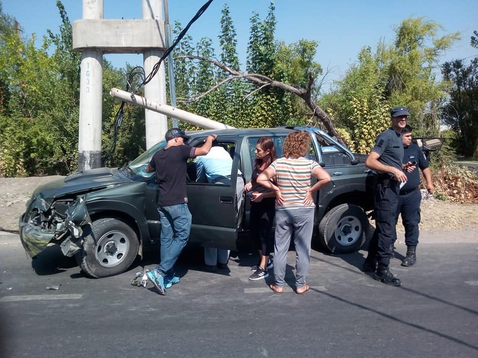 Accidente en la esquina de avenida Vélez Sarsfield e Irene Curie