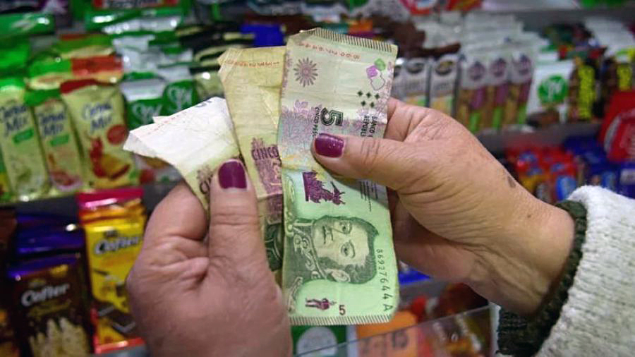 Piden extender hasta junio la presencia del billete de $5