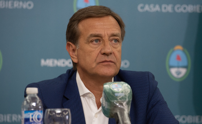 Coronavirus: Suarez recortó los salarios de funcionarios durante el mes de marzo