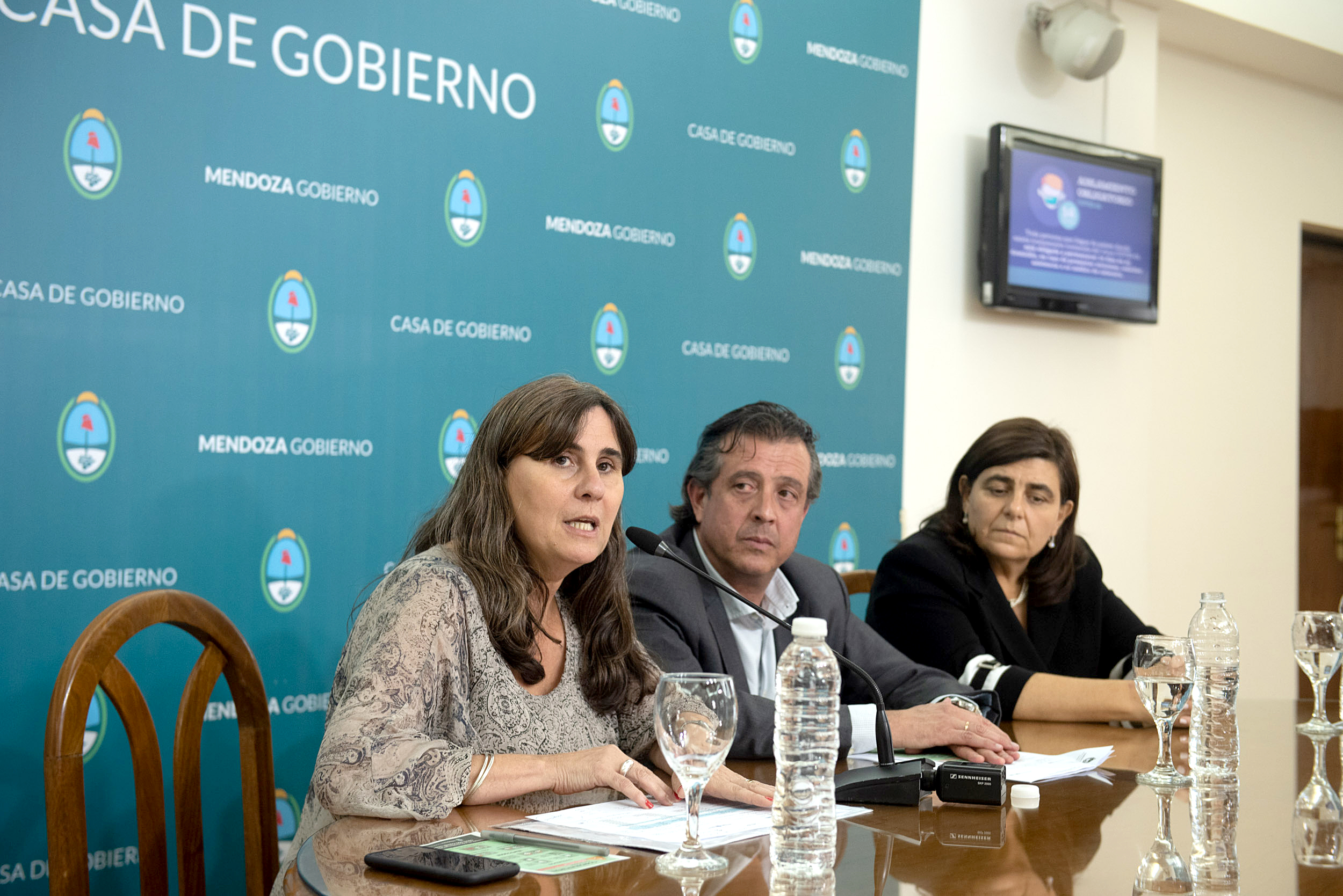 El 0800-800-26843 (COVID) podría  transformarse en la herramienta para controlar a quienes incumplen con el aislamiento