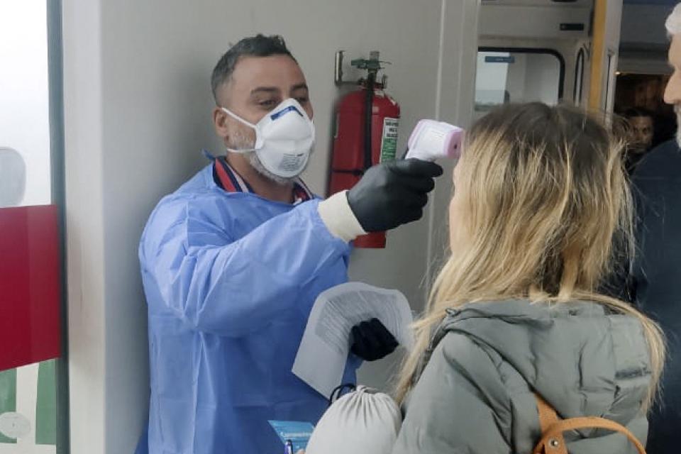 Un estudio asegura que la cantidad de coronavirus en el organismo podría determinar la gravedad de los síntomas