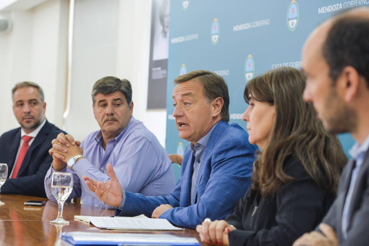 El Gobierno de Mendoza busca voluntarios para tareas de apoyo con el coronavirus