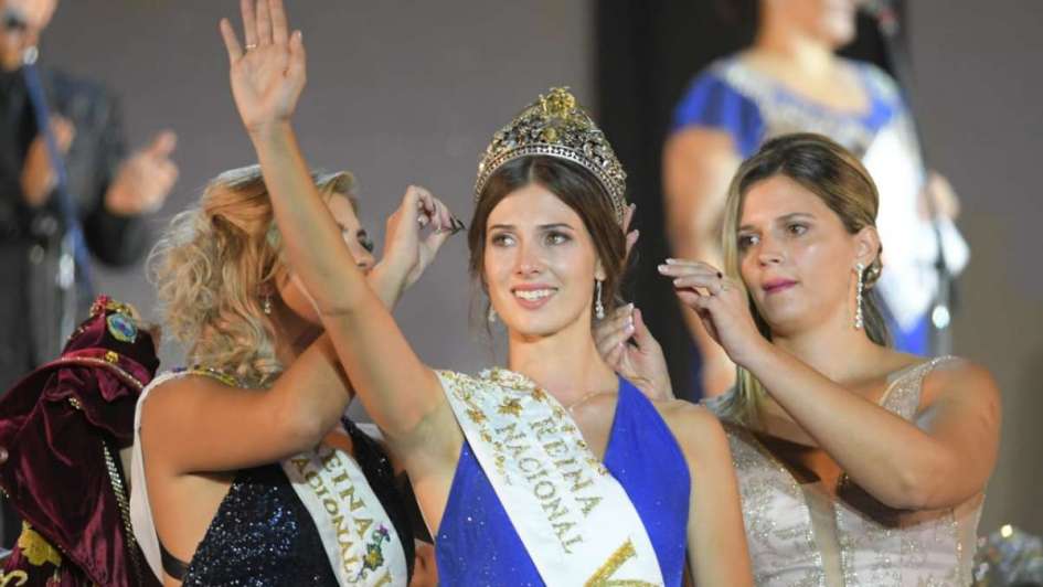Mayra Tous, de Tupungato, se quedó  con la corona nacional gracias a un método  de elección que suma críticas