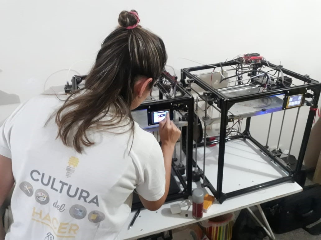 Sanrafaelinos   crean máscaras con impresoras 3D para personal de salud