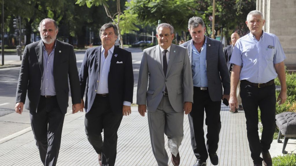 Comenzó el paro del campo: cuatro días sin actividad en rechazo a la suba de retenciones