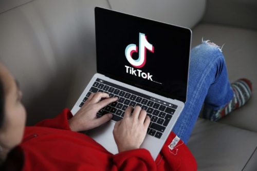 TikTok: advierten los peligros de la popular app entre los chicos
