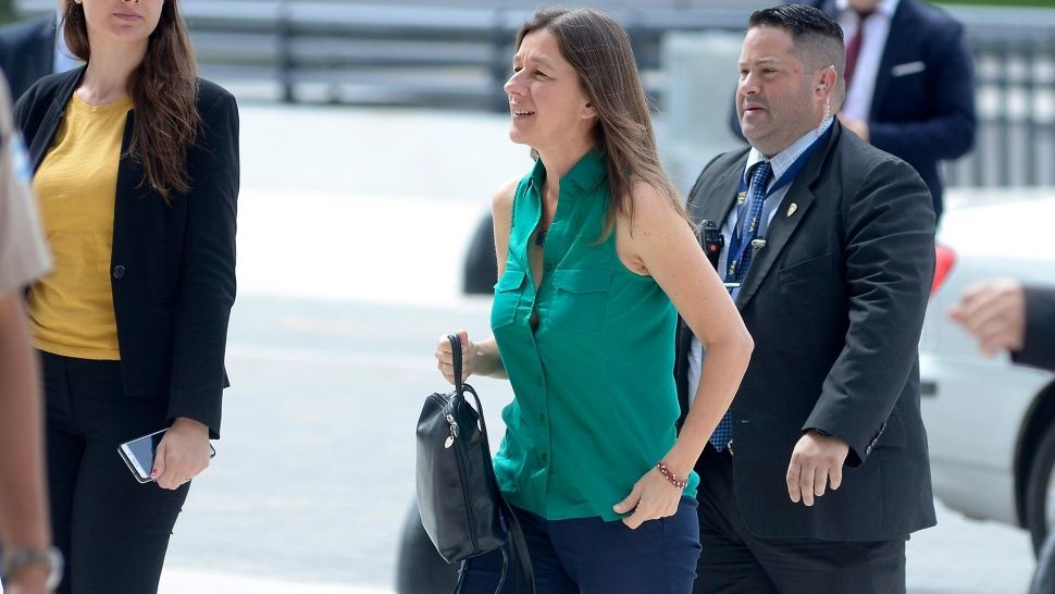 Frederic: “tienen la facultad que les da el decreto para detener, establecer causas penales y secuestrar vehículos”