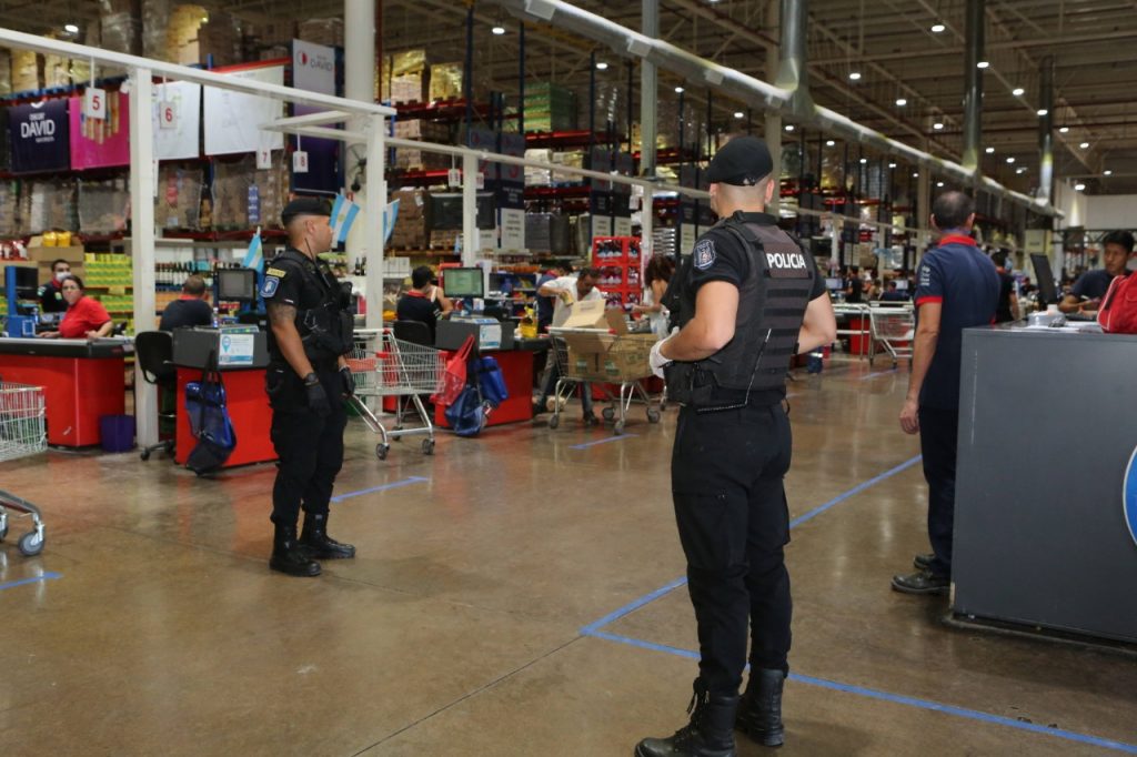 Mendoza amplía el horario de comercio de 8 a 18