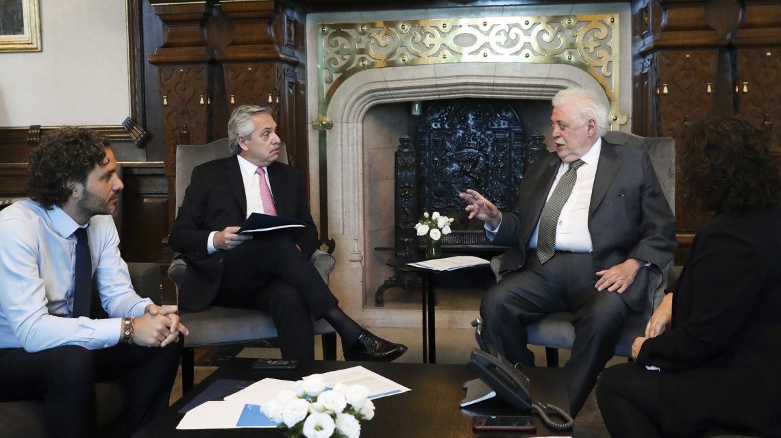 «El pico de coronavirus en Argentina será en junio»