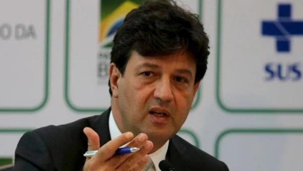 Brasil ya perdió 553 vidas, pero el ministro de Salud sigue en su cargo