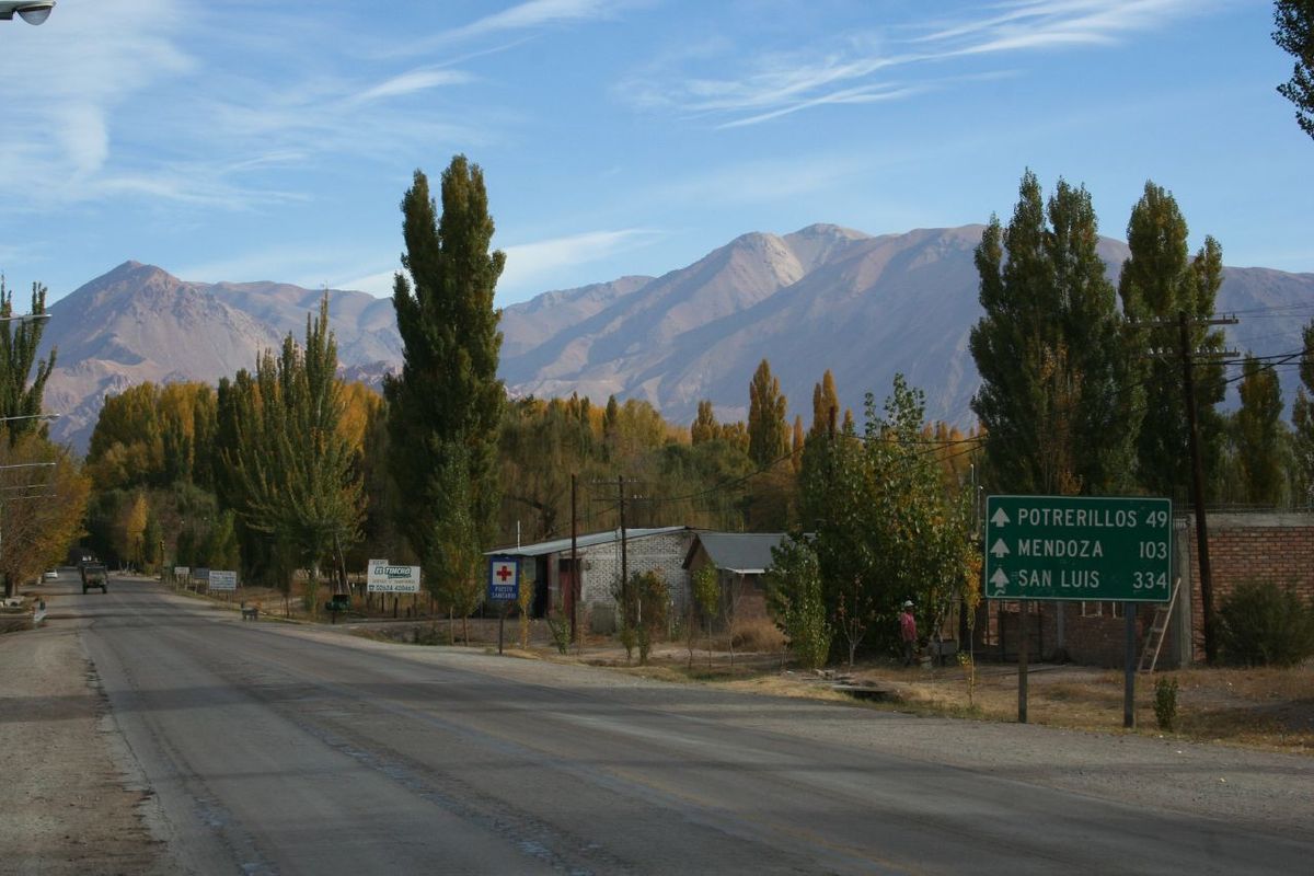 El intendente Orozco pidió liberar de la cuarentena a Uspallata y Alta Montaña