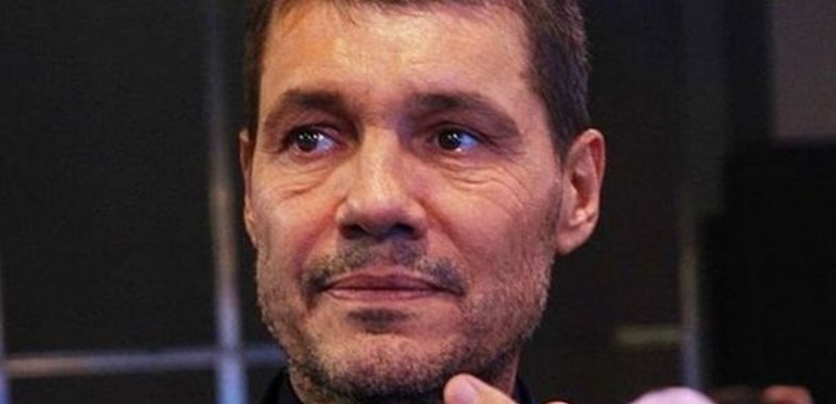 Nuevo escándalo de Tinelli en Esquel: contrató un chárter para que le lleven una valija en plena cuarentena