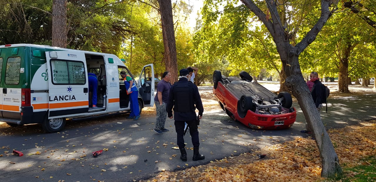 Choque y vuelco en Montecaseros y Sobremonte