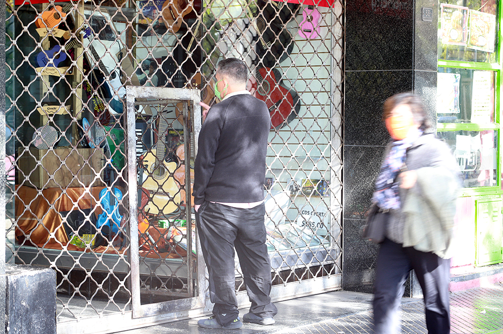 Inspectores municipales  de estacionamiento también controlarán a comercios