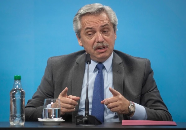 Fernández: “Lo que pasó con los jubilados no volverá a ocurrir”