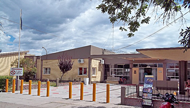 “Estoy segura de que mi papá se contagió en el hospital de Alvear”