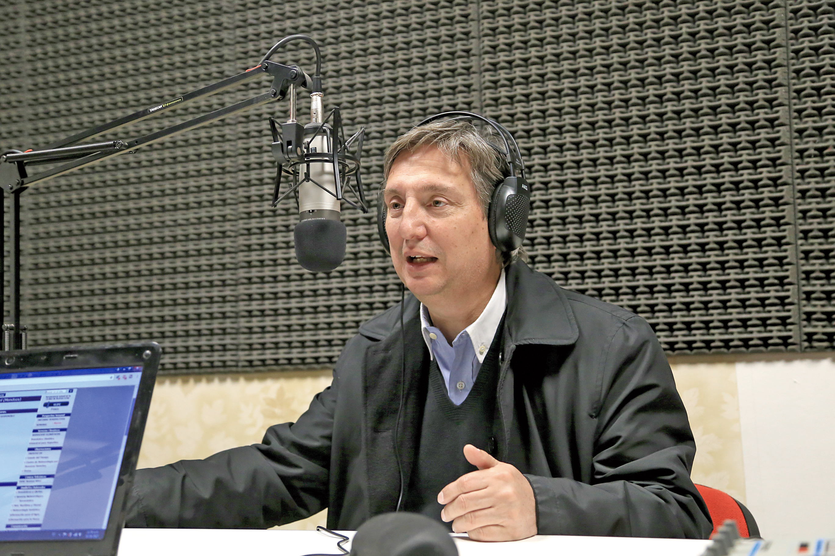 Emir Félix dio negativo a COVID 19 pero continúa internado en  Buenos Aires