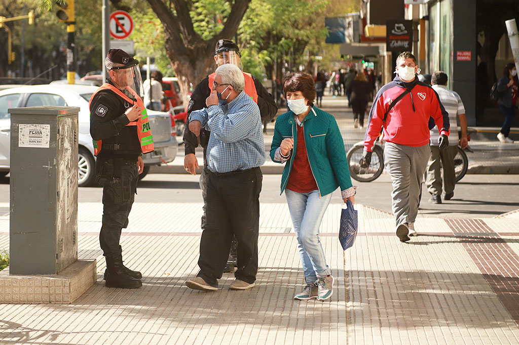 La mayoría acató  la obligatoriedad de  utilizar protector facial