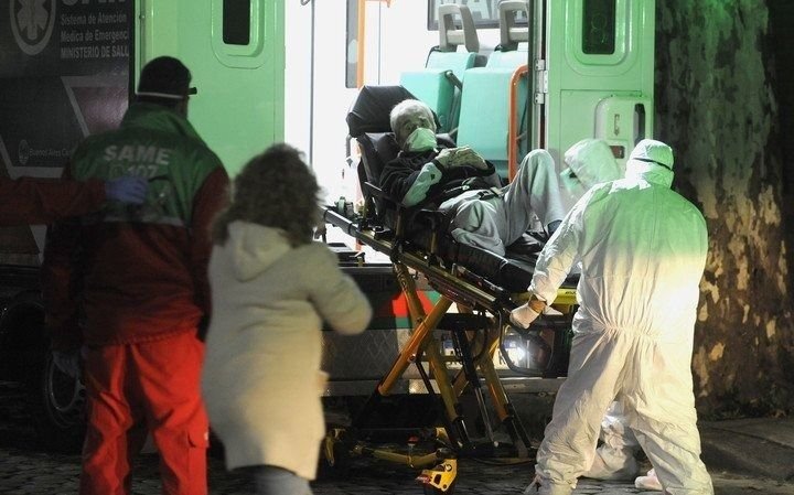 Buenos Aires: Murió una anciana que contrajo coronavirus en un geriátrico e investigan si hubo abandono de persona