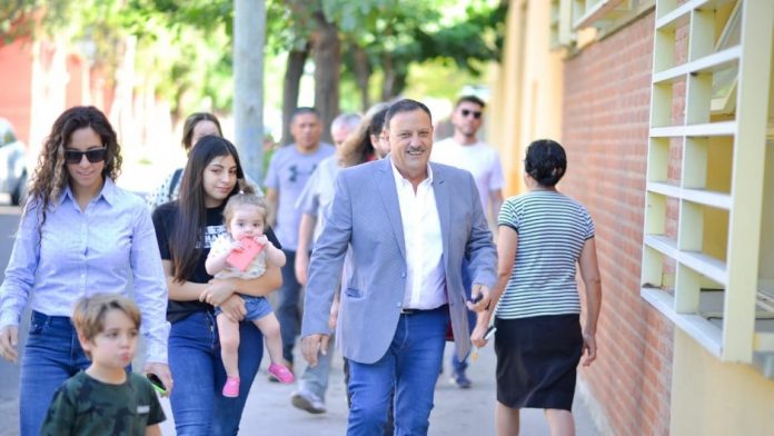 El gobernador de La Rioja preocupado por el cierre de cabarets