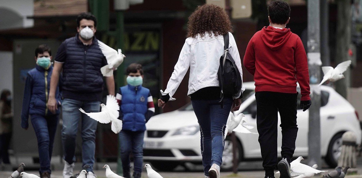 Vizzotti: cada jurisdicción deberá “evaluar la dinámica” de las salidas autorizadas de una hora