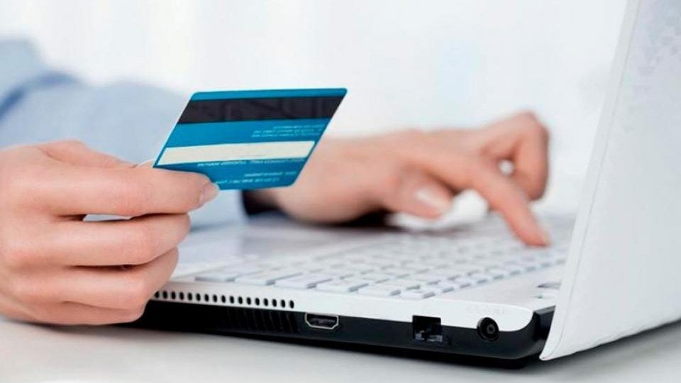 Detalles a tener en cuenta  con la financiación de tarjetas de crédito y planes de ahorro