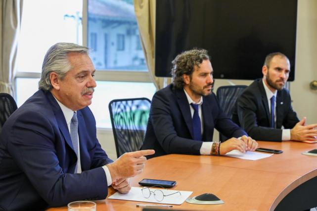 El gabinete económico debatió en Olivos la asistencia para el pago de salarios, una línea de créditos y la flexibilización de la cuarentena
